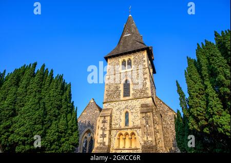 St Mary the Virgin Church in der Hayes Street in Hayes, Kent, Großbritannien. Diese Feuersteinkirche wurde ursprünglich im 13. Jahrhundert erbaut. Stockfoto