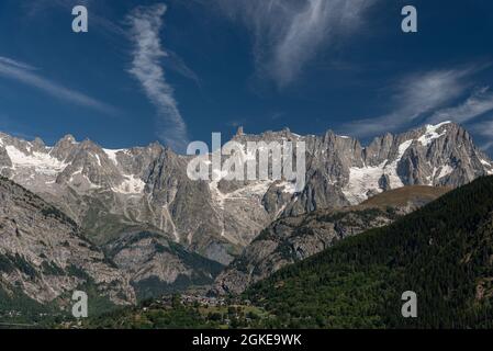 Das Aostatal ist eine Region im Nordwesten Italiens an der Grenze zu Frankreich und der Schweiz. In den westlichen Alpen gelegen, ist es bekannt für die Stockfoto