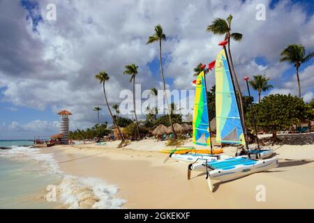 Katamaran, Dominicus Beach, Bayahiba, Karibik, Amerika, Dominikanische Republik Stockfoto