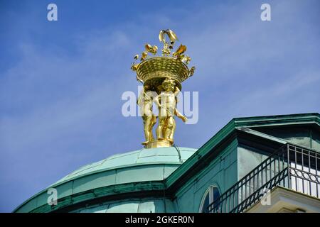 Dachfigur, Belvedere im Schlossgarten Charlottenburg, Spandauer Damm, Charlottenburg, Berlin, Deutschland Stockfoto