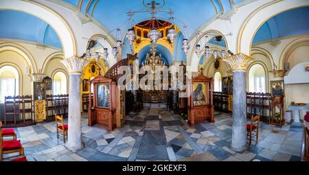 Innen, Altar- und Deckenmalerei, griechisch-orthodoxe Kirche der Kykladen, Kloster Panagia Tourliani, Ano Mera, Mykonos, Kykladen, Griechenland Stockfoto