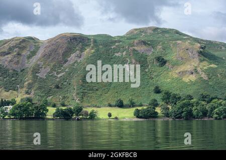 Hallin fiel von einem Boot auf Ullswater aus gesehen Stockfoto