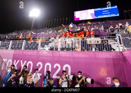 TOKIO (SETAGAYA-KU), JAPAN - AUGUST 30: Siegerehrung, Bronze für MISPELKAMP, Regine (GER) vom RV Seydlitz -Kamp 1884 (Nordrhein Westfalen), geboren Stockfoto