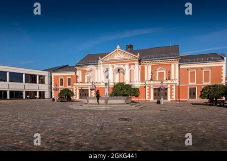 Klaipeda, Litauen - 8. September 2021: Theater im Zentrum der Altstadt von Klaipeda, Litauen Stockfoto