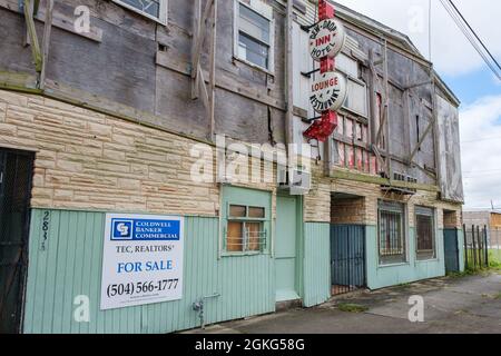 NEW ORLEANS, LA, USA - 24. SEPTEMBER 2020: Das berühmte Dew-Drop Inn Hotel in der Innenstadt Stockfoto