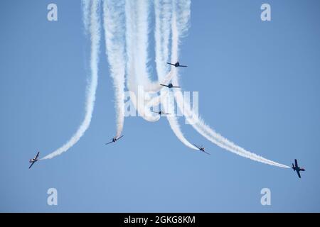 Patrulla Aguila auf der Torre del Mar Airshow 2021, Malaga, Spanien. Stockfoto
