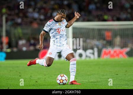 14. September 2021: Nou Camp, Barcelona, Spanien: ECL Champions League Fußball, FC Barcelona gegen Bayern München: Serge Gnabry von Bayern München schießt auf das Tor Stockfoto