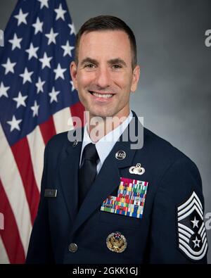 Maxwell AFB, Ala. - Offizielles Porträt des 42d Air Base Wing Command Chief Master Sergeant Lee Hoover. Stockfoto