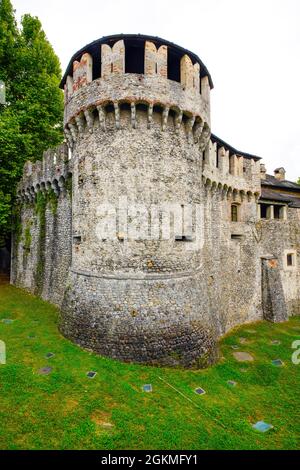 Mittelalterliche Burg Visconteo (Castello Visconteo) erbaut IX-XVIII. Jahrhundert. Locarno, 1495 Louis XII von Frankreich bot Locarno der Schweizer Konföderation für mil an Stockfoto