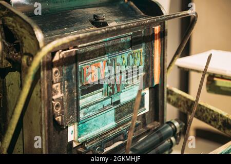 Satz Linotype Maschine, Impressum. Papiermühle Museum. Details. Historisches Erbe Stockfoto