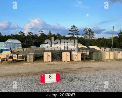 Soldiers from Charlie Company, 1-131. Assault Helicopter Bataillon, im Joint Readiness Training Center (JRTC) in Fort Polk, Louisiana, für jährliche Schulungen vom 28. Mai bis 24. Juni eingesetzt. Stockfoto