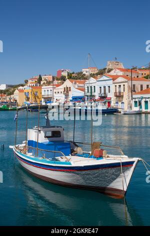 Boote in Hafen, Kastellorizo (Megisti) Insel, Dodekanes Gruppe, Griechische Inseln, Griechenland, Europa Stockfoto