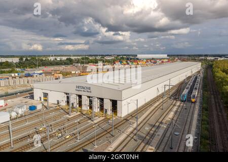 DONCASTER, GROSSBRITANNIEN - 10. SEPTEMBER 2021. Eine Luftaufnahme des Azuma-Bahnwartungsdepots von Hitachi Rail Europe in Doncaster Stockfoto