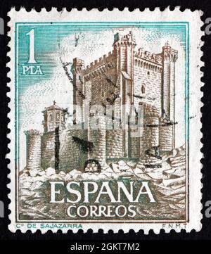 SPANIEN - UM 1972: Eine in Spanien gedruckte Briefmarke zeigt Schloss Sajazarra, Ruja, um 1972 Stockfoto