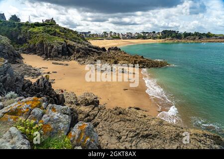 Plage de la pointe du Christ und Plage du Val bei Rothéneuf, Saint Malo, Bretagne, Frankreich | Strände Plage de la pointe du Christ und Plage du V Stockfoto