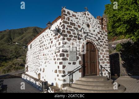 Masca, Teneriffa, Spanien - 04. Januar 2020. Kleine Kirche im Dorf Masca, Teneriffa. Stockfoto