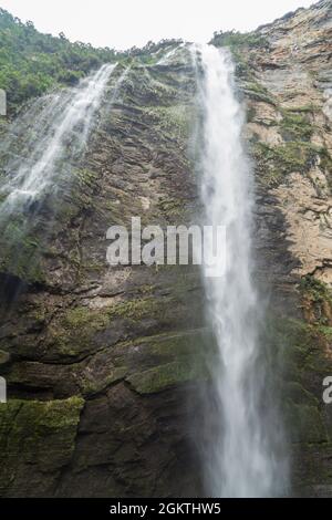 Catarata de Gocta - einer der höchsten Wasserfälle der Welt, dem Norden Perus. Stockfoto