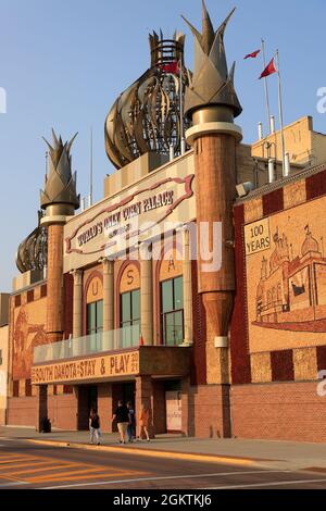 Außenansicht des Mitchell Corn Palace, des weltweit einzigen Corn Palace.Mitchell.South Dakota.USA Stockfoto