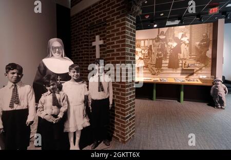 Ausstellung der St. Joseph’s Indian School in aka Lakota Museum & Cultural Center. Chamberlain. South Dakota. USA Stockfoto