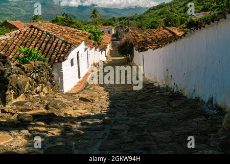 Alte historische alte Wanderstraße 'El Camino Real' in Guane, Santander, Kolumbien Stockfoto
