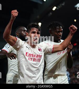 Brahim Diaz von AC Milan feiert das zweite Tor seiner Mannschaft während des UEFA Champions League-Spiels der Gruppe B in Anfield, Liverpool. Bilddatum: Mittwoch, 15. September 2021. Stockfoto