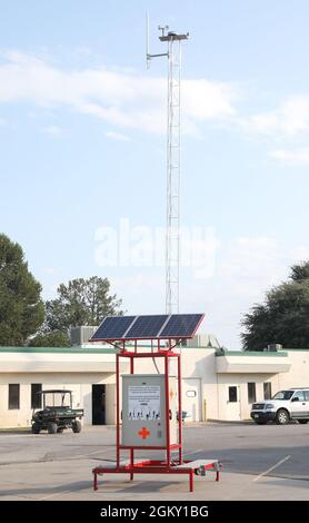 Gesamtansicht einer Rettungsleuchtfeuer-Einheit, die den Medien im Big Bend Sector Headquarters für eine Pressekonferenz zur Hervorhebung der Beklage von Rettungsleuchtfeuer-Einheiten im gesamten Sektor in Marfa, Texas, gezeigt wurde, 23. Juli 2021. Chief Patrol Agent Sean L. McGoffin wurde von regionalen und staatlichen Strafverfolgungsbehörden in der Pressekonferenz, um lebensrettende Informationen zur Verfügung zu stellen und vor den Gefahren zu warnen, die durch das Überschreiten der Grenze entstehen. Stockfoto