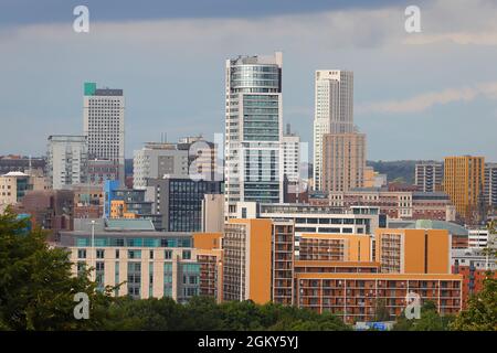 3 höchste Gebäude in Leeds. Sky Plaza 106m (links) Bridgewater Place 112m (Mitte) Altus House 116m (rechts) & auch das höchste Gebäude in Yorkshire Stockfoto