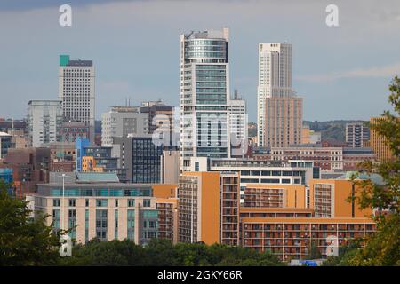 3 höchste Gebäude in Leeds. Sky Plaza 106m (links) Bridgewater Place 112m (Mitte) Altus House 116m (rechts) & auch das höchste Gebäude in Yorkshire Stockfoto