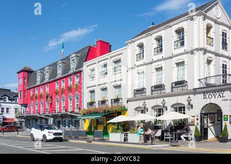 Killarney Royal & Mc Sweeney Arms Hotels, College Street, Killarney (Cill Airne), County Kerry, Republik Irland Stockfoto