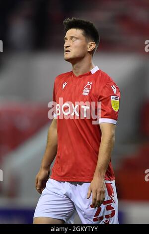 NOTTINGHAM, GROSSBRITANNIEN. 15. SEPTEMBER Joe Lolley aus Nottingham Forest sieht am Mittwoch, den 15. September 2021, beim Sky Bet Championship-Spiel zwischen Nottingham Forest und Middlesbrough am City Ground, Nottingham, niedergeschlagen aus. (Kredit: Jon Hobley | MI News) Kredit: MI Nachrichten & Sport /Alamy Live News Stockfoto