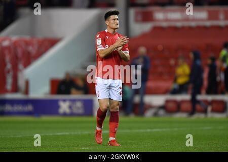 NOTTINGHAM, GROSSBRITANNIEN. 15. SEPTEMBER Joe Lolley aus Nottingham Forest sieht am Mittwoch, den 15. September 2021, beim Sky Bet Championship-Spiel zwischen Nottingham Forest und Middlesbrough am City Ground, Nottingham, niedergeschlagen aus. (Kredit: Jon Hobley | MI News) Kredit: MI Nachrichten & Sport /Alamy Live News Stockfoto