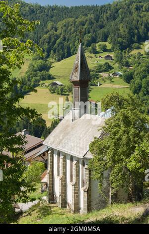 FRANKREICH HAUTE-SAVOIE (74) MANIGOD, VILLARD WEILER KAPELLE, ARAVIS-MASSIV Stockfoto