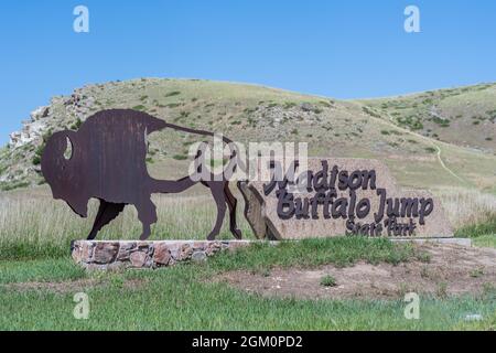 Madison Buffalo Jump SP , MT, USA - 2. Juli 2020: Ein einladendes Schild am Eingang des Preserve Parks Stockfoto