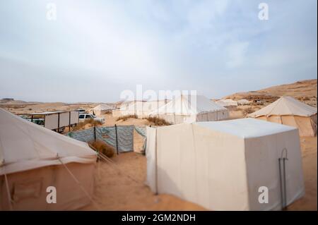 Königliches Jagdlager in der Wüste bei Medina in Saudi-Arabien Stockfoto