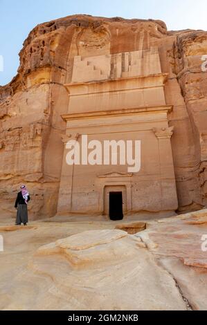 Erstaunlich geschnitzte Gebäude von Hegra (bekannt als Madain Saleh oder Al Hijr) ähnlich denen bei Petra in der Nähe von Alula in Saudi-Arabien gefunden Stockfoto