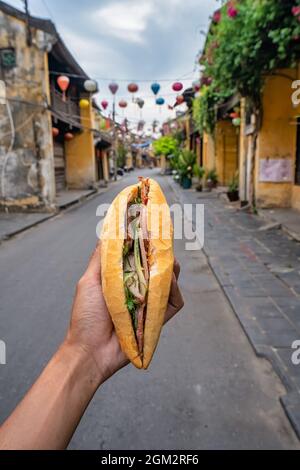 Banh mi Phuong ist als das beste Brot der Welt bekannt - vietnamesisches Sandwich - vietnamesisches Essen Stockfoto