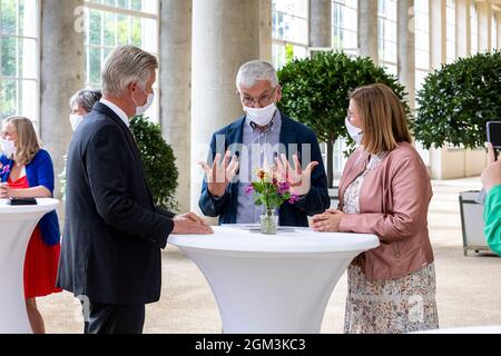 König Philippe - Filip von Belgien trifft Bürger bei einem königlichen Empfang für acht „lokale Helden“, die von der Be Heroes-Initiative nominiert wurden, bei der Royal Cast Stockfoto