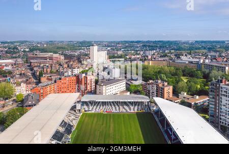 Charleroi, Belgien - Juni 2021: Stade du Pays de Charleroi, Heimat des Royal Charleroi Sporting Club Stockfoto