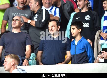 Tony Bloom beim Spiel der Premier League zwischen Brentford und Brighton und Hove Albion im Brentford Community Stadium , London , Großbritannien - 11. September 2021 - nur zur Verwendung mit Photo Simon Dack / Tele Images Editorial. Kein Merchandising. Für Fußballbilder gelten Einschränkungen für FA und Premier League. Keine Nutzung von Internet/Mobilgeräten ohne FAPL-Lizenz. Weitere Informationen erhalten Sie von Football Dataco Stockfoto