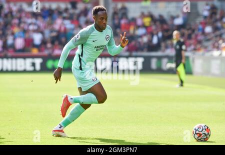 Danny Welbeck von Brighton während des Premier League-Spiels zwischen Brentford und Brighton und Hove Albion im Brentford Community Stadium , London , Großbritannien - 11. September 2021 - nur für die redaktionelle Verwendung. Keine Verkaufsförderung. Für Football-Bilder gelten Einschränkungen für FA und Premier League. Keine Nutzung des Internets/Handys ohne FAPL-Lizenz - für Details wenden Sie sich an Football Dataco Stockfoto