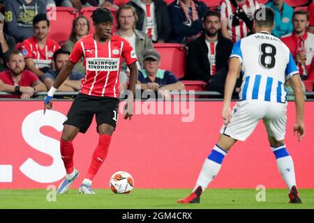 Eindhoven, Niederlande. September 2021. EINDHOVEN, NIEDERLANDE - 16. SEPTEMBER: Noni Madueke vom PSV während des UEFA Europa League Group Stage-Spiels zwischen PSV und Real Sociedad im Phillips Stadion am 16. September 2021 in Eindhoven, Niederlande (Foto von Broer van den Boom/Orange Picics) Credit: Orange Pics BV/Alamy Live News Stockfoto