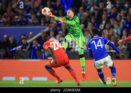 David Ospina #25 von Napoli schlägt klar Stockfoto