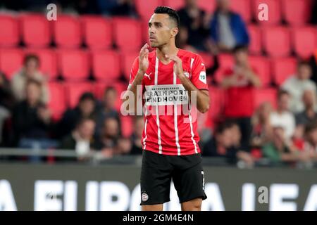 Eindhoven, Niederlande. September 2021. EINDHOVEN, NIEDERLANDE - 16. SEPTEMBER: Eran Zahavi vom PSV reagiert während des UEFA Europa League Group Stage Matches zwischen PSV und Real Sociedad im Phillips Stadion am 16. September 2021 in Eindhoven, Niederlande (Foto: Broer van den Boom/Orange Picics) Credit: Orange Pics BV/Alamy Live News Stockfoto