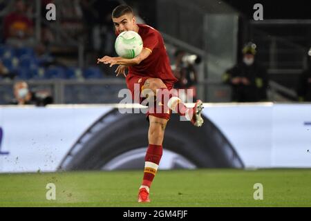 Roma, Italien. September 2021. Gianluca Mancini von AS Roma in Aktion beim Fußballspiel der Konferenzliga der Gruppe C zwischen AS Roma und dem PFC CSKA Sofia im Olimpico-Stadion in Rom (Italien), 16. September 2021. Foto Antonietta Baldassarre/Insidefoto Kredit: Insidefoto srl/Alamy Live News Stockfoto