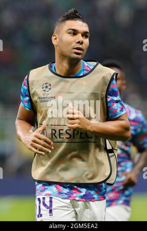 Mailand, Italien. September 2021. Casemiro (Mittelfeldspieler von Real Madrid) während des Fußballspiels FC Inter gegen Real Madrid, Champions-League-Spieltag1 im Stadion San Siro. Real Madrid gewinnt 1:0. (Foto: Fabrizio Andrea Bertani/Pacific Press) Quelle: Pacific Press Media Production Corp./Alamy Live News Stockfoto