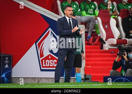 14. September 2021, Villeneuve-d'Ascq, Frankreich, Frankreich: Jocelyn GOURVENNEC aus Lille beim UEFA Champions League-Spiel der Gruppe G zwischen Lille OSC (LOSC) und Verein für Leibesubungen Wolfsburg am 14. September 2021 im Pierre-Mauroy-Stadion in Villeneuve-d'Ascq bei Lille, Frankreich. (Bild: © Matthieu Mirville/ZUMA Press Wire) Stockfoto