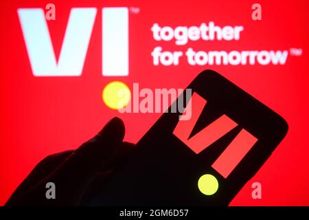 Ukraine. September 2021. In dieser Abbildung ist ein Vodafone Idea Limited (VI)-Logo eines indischen Telekommunikationsbetreibers auf einem Smartphone und einem pc-Bildschirm zu sehen. Kredit: SOPA Images Limited/Alamy Live Nachrichten Stockfoto