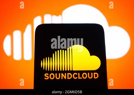 Ukraine. September 2021. In dieser Abbildung ist ein SoundCloud-Logo auf einem Smartphone-Bildschirm zu sehen. Kredit: SOPA Images Limited/Alamy Live Nachrichten Stockfoto