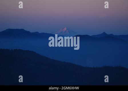 Mt. Hood aus dem Süden Washingtons Stockfoto