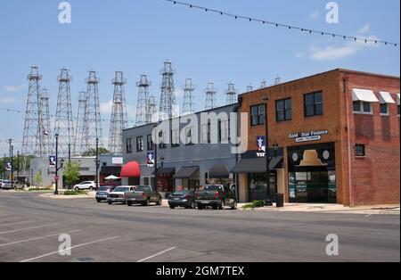 Kilgore, TX - 10. Juni: Innenstadt von Kilgore, TX, mit World's Riches Acre Stockfoto